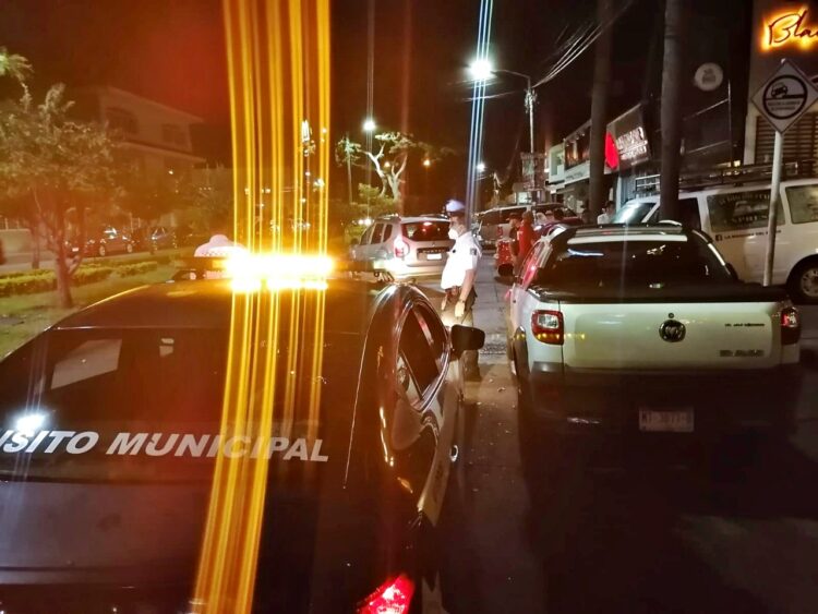 Refuerza Tránsito operativos para mantener el orden en las calles de Uruapan
