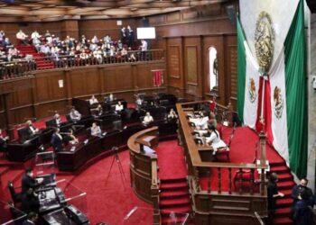 Diputados locales asumen funciones en la 75 Legislatura del Congreso Michoacano