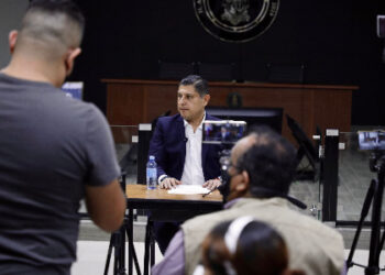 No cederemos a chantajes ni presiones: Nacho Campos