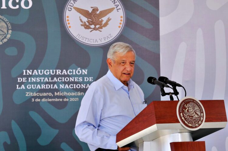 AMLO incluye a Michoacán en programa para regularizar vehículos extranjeros