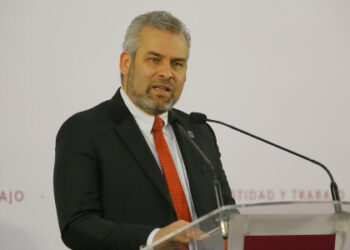 Garantizados, pagos al magisterio con propuesta de presupuesto 2022 y apoyo federal: Bedolla