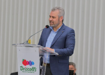 Inaugura Bedolla frigorífico de Driscoll’s, con inversión de 500 mdp