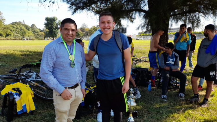 Con Todos Somos México, Paco Cedillo trabaja a favor de la sociedad uruapense