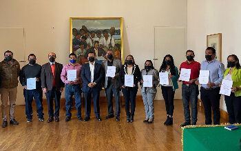 Entregan nombramientos a estructura de Educación Indígena