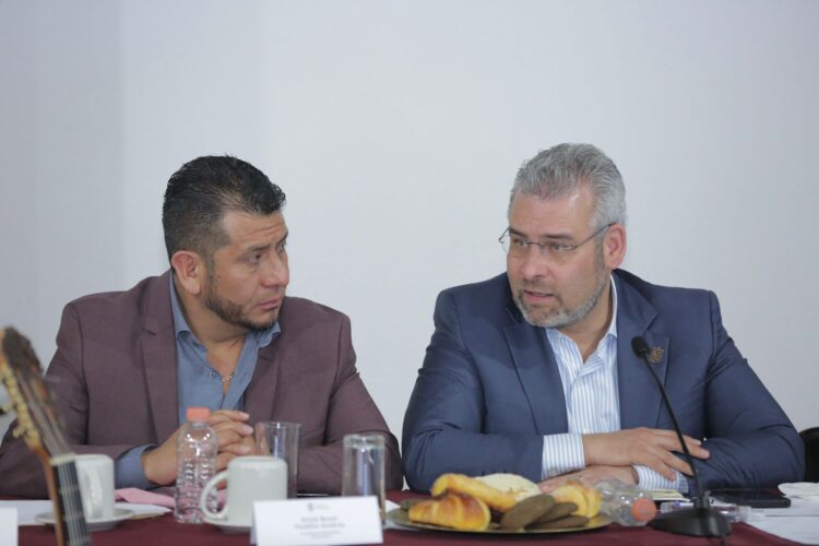 Autoriza federación la ampliación del IMSS en Paracho: Ramírez Bedolla