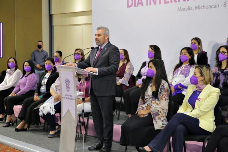 Impulsa Bedolla reforma para elevar castigo al feminicidio en Michoacán