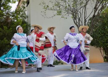 Más de 1,600 personas gozaron tradiciones de Tierra Caliente, en Casa Michoacán
