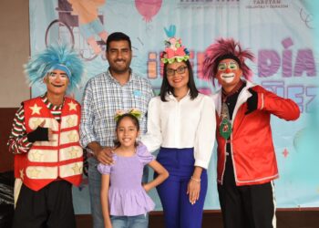 Exitoso y alegre Festival del Día de la Niñez realizó el Ayuntamiento de Taretan