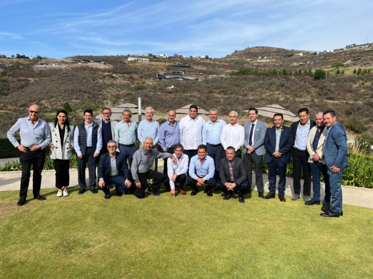 Avanza vinculación Gobierno y sector empresarial para desarrollar Michoacán