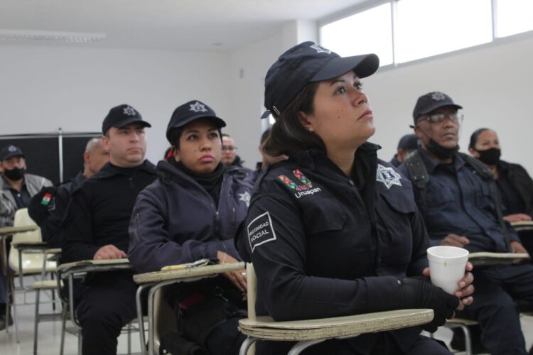 Intensifican en Uruapan la capacitación para seguridad y atención al turismo
