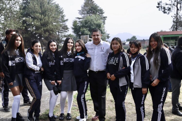 Inaugura el edil Nacho Campos la Semana de Vinculación en el Cetis 27