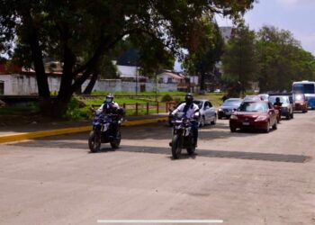 Habilitan carril del Boulevard Industrial para mejor vialidad en acceso a Uruapan