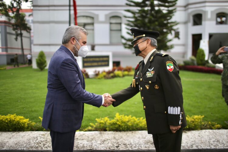 El desarme es igual a más paz; pero más armas, es igual a más violencia: Bedolla