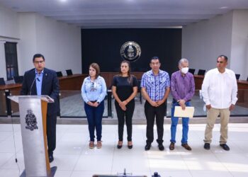 Sigue servicio de recolección de basura ante clausura del tiradero en Uruapan