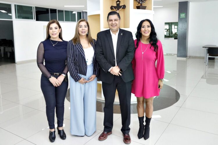 Exportarán artesanías de Uruapan tras hermanamiento con Laredo, Texas