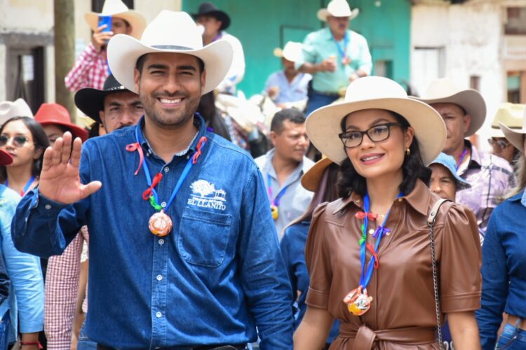 Todo un éxito las tradicionales Carreras de Caballos en Taretan: Organizadores