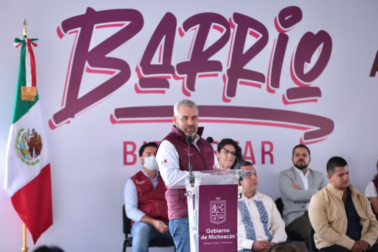 Pone en marcha Bedolla programa Barrio Bienestar en diez colonias de la capital