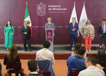 Perdidos en sexenio anterior 2 mmdp; eran para obra en municipios: Bedolla