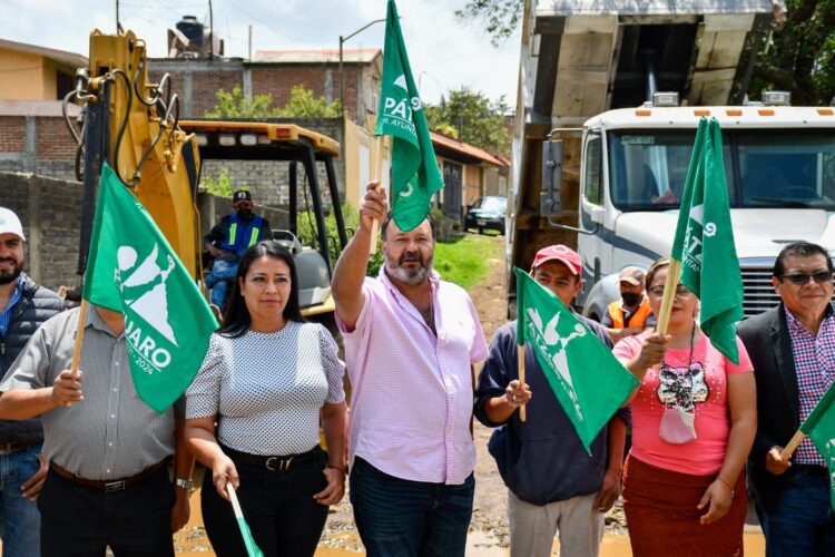 Promueve Julio Arreola infraestructura urbana en comunidades de Pátzcuaro