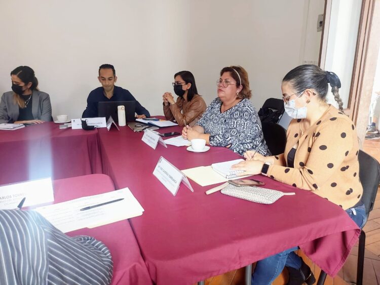 Se reúne Diputada Julieta García Zepeda con líderes transportistas de Michoacán