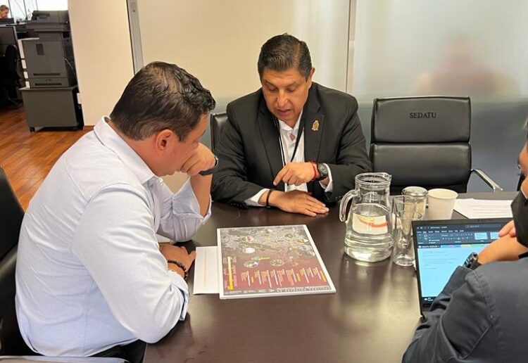 Edil Nacho Campos gestiona proyectos de mejoramiento urbano para Uruapan