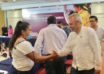 Instala Alfredo Ramírez Bedolla el Consejo Estatal de las Artesanías