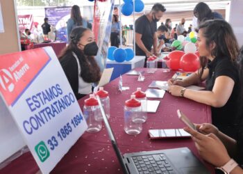Inaugura Bedolla la Feria Nacional del Empleo para los jóvenes michoacanos