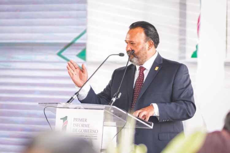 Entrega alcalde Julio Arreola Vázquez su Primer Informe de Gobierno ante Cabildo