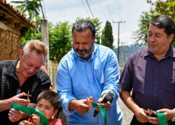 Entrega edil Julio Arreola obras por más de 4.4 mdp en dos colonias de Pátzcuaro