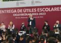 Encabeza Ramírez Bedolla entrega de útiles escolares para el ciclo 2022-2023