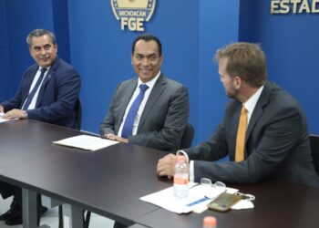 Busca FGE excelencia en el servicio con mejora y más fortaleza institucional: ALS