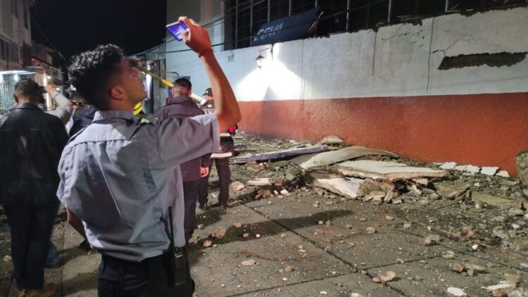 Ya atiende el Gobierno de Michoacán las afectaciones por sismo en la madrugada