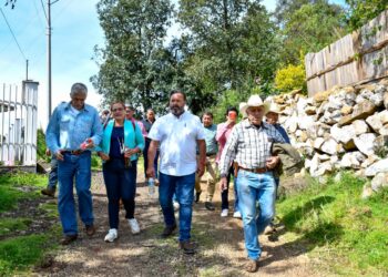 Avanza Pátzcuaro en la rehabilitación y dotación de espacios escolares dignos