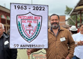 Asistió Julio Arreola al 59 aniversario de escuela Pedro A de Ibarra turno matutino