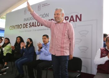 Inaugura Ramírez Bedolla el nuevo Centro de Salud para Uruapan