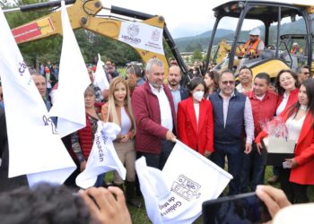 Pone en marcha Bedolla el saneamiento de la presa Mata de Pinos con 15 mdp