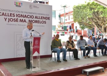 Inaugura Bedolla obras en Villa Jiménez