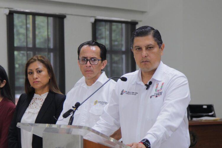 Sólo algunos daños materiales en Uruapan por sismo en Michoacán