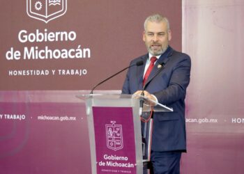 Hoy se liberan cheques para el pago de los docentes del sistema estatal: Bedolla