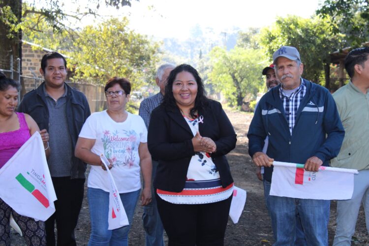 Cumple promesa de campaña con obra en Tingambato alcaldesa Marisol López