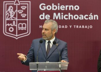 Gobierno de Michoacán en proceso legal para enviar docentes donde se necesiten