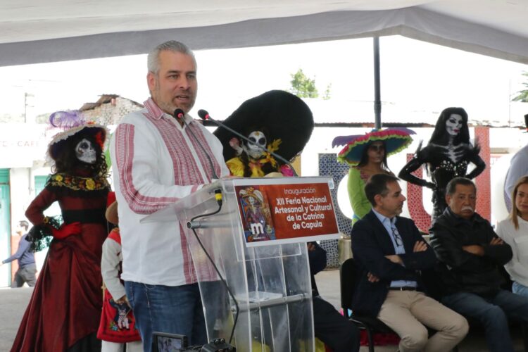 Inaugura Alfredo Ramírez Bedolla la XII Feria Nacional de la Catrina en Capula
