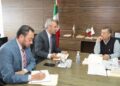 Bedolla e ISSSTE revisan el tema de los maestros jubilados sin servicio médico
