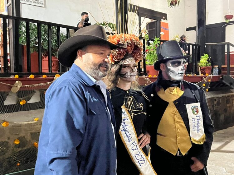 Un éxito el concurso y desfile de catrinas organizado por el gobierno de Pátzcuaro