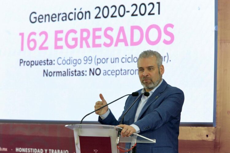 Bedolla: asignadas, más de mil plazas a normalistas que sí se apegaron a la ley