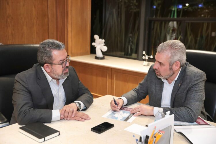 Bedolla y SCT avanzan con el plan de modernización carretero para Michoacán