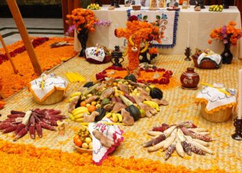 Gana Michoacán el concurso al mejor Altar Tradicional en la Ciudad de México