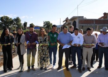 Inaugura Gobierno de Pátzcuaro agua, drenaje y pavimento en Héroes Nacozari