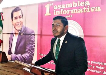 Rindió su primer informe de actividades César Trinidad, Secretario Ziracuaretiro