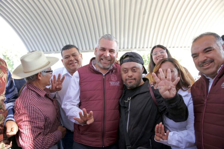 Beneficiarios de programas del Bienestar recibirán 154.2 mdp en el 2023: Bedolla